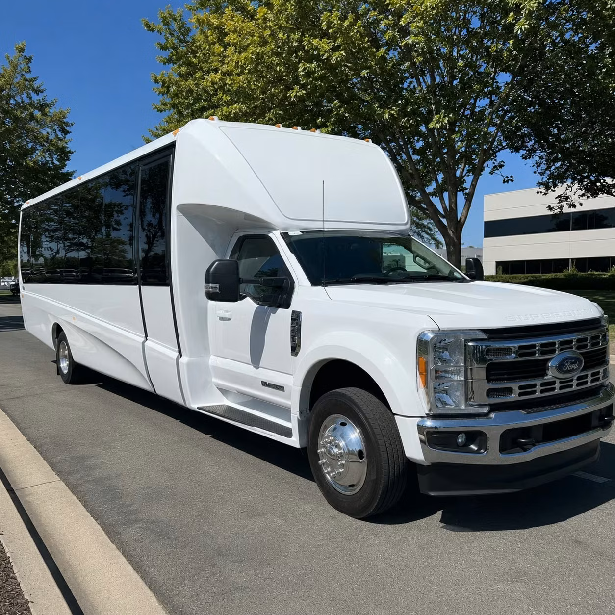 18 passenger minibus