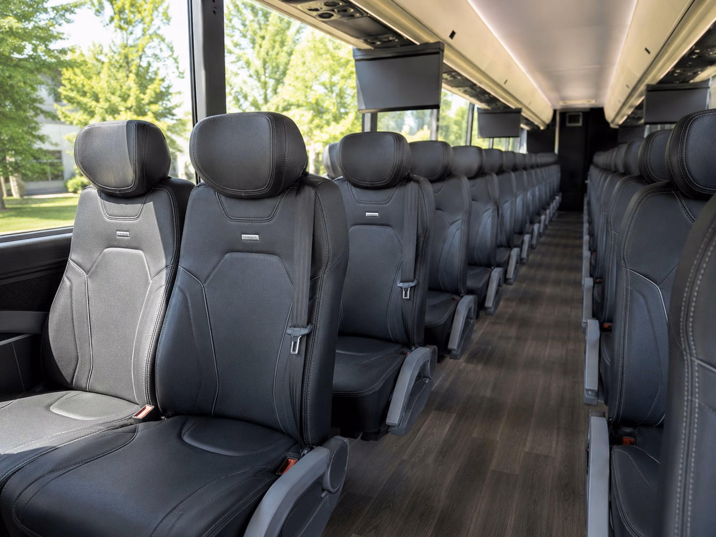 charter buses and minibuses for fairfield wedding venues on green valley road and beyond