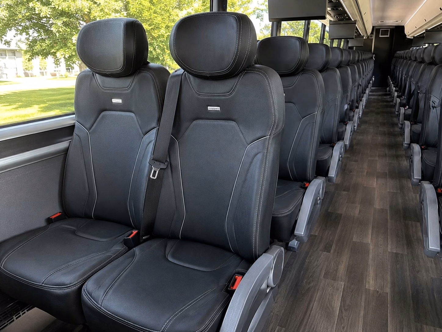 how where and when you re traveling affects your fairfield bus rental rate