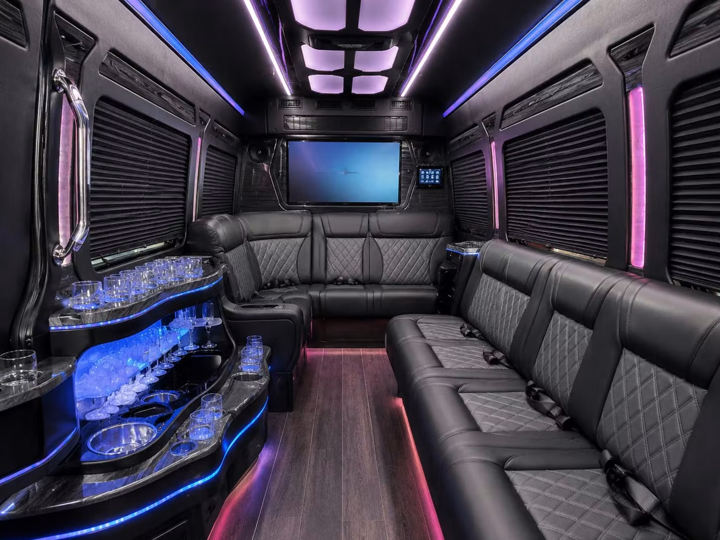 what size bus do you need for your fairfield wedding guest shuttle
